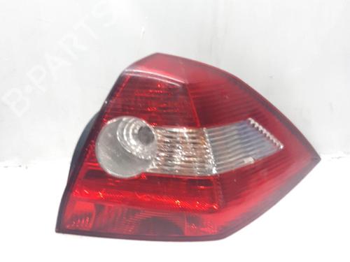 right-taillight-renault-megane-ii-saloon-lm01_-2003-34054755 main image