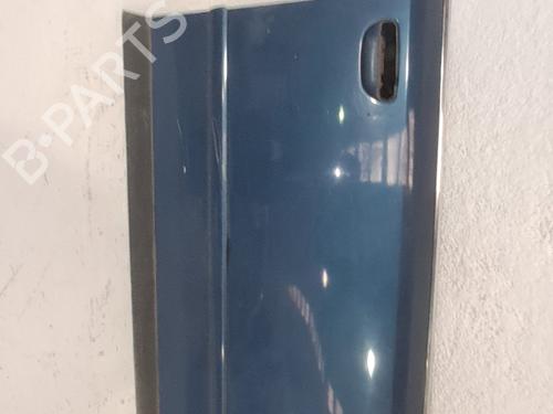 Used Right front door Right front door 37159876 37159876