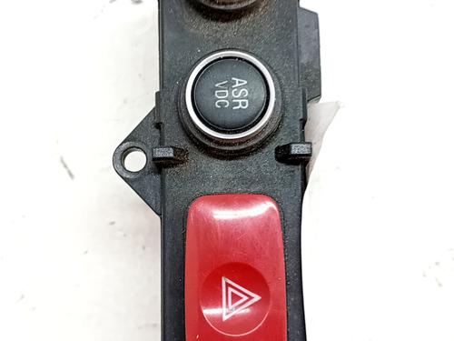 Pulsante luci di emergenza ALFA ROMEO 159 (939_) 1.9 JTDM 16V (939AXC1B, 939AXC12) (150 hp) 32285633