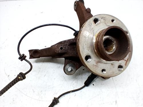 Used Left front steering knuckle DACIA SANDERO III 1.0 TCe 90 (91 hp) 31124893