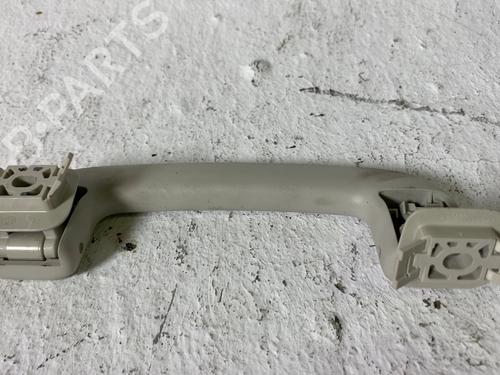 Interior roof handle JAGUAR F-PACE (X761) 2.0 TD4 | BP39740536I35 - Image 2