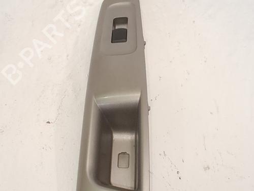 Used Right front window switch Right front window switch 37289010 37289010