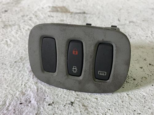Used Switch Switch RENAULT TRAFIC II Van (FL) 2.0 dCi 115 (FL01, FL0U, FL00, FL0H, FL0M) (114 hp) 40119433 40119433