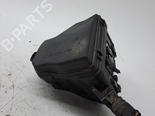Fuse box TOYOTA YARIS (_P13_) 1.0 (KSP130_, KSP130) | BP23375402E1 