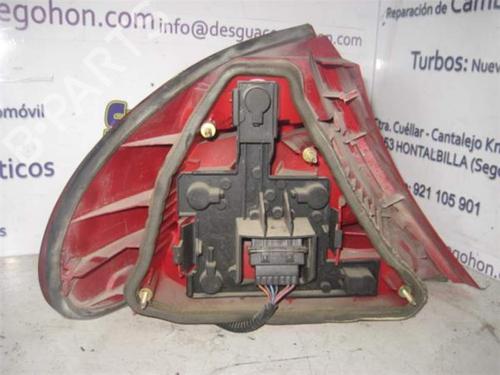 Used Right taillight FORD MONDEO II (BAP) 1.8 i (115 hp) 26169347