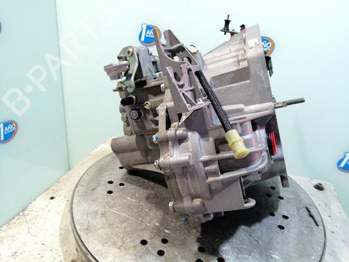 Used Gearbox RENAULT SCÉNIC II (JM0/1_) 1.9 dCi (JM0G, JM12, JM1G, JM2C) (120 hp) 24329221