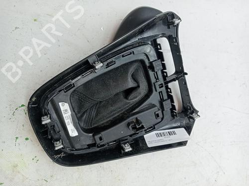 Used Gear lever OPEL CROSSLAND X / CROSSLAND (P17, P2QO) 1.2 (75) (110 hp) 23365001