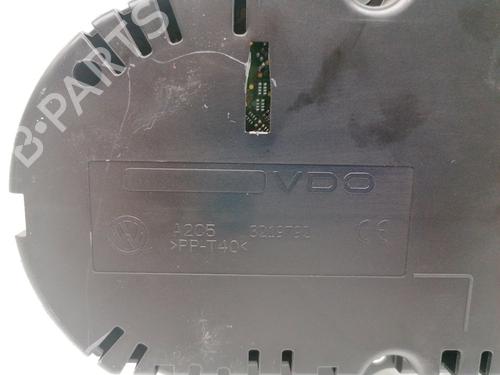 Instrument cluster VW GOLF VI (5K1) 2.0 TDI | BP25613761C47 