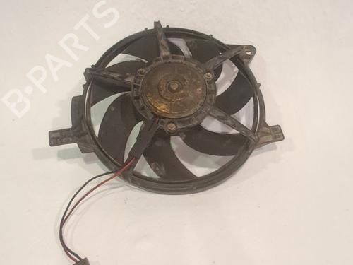 Used Radiator fan Radiator fan 38418220 38418220