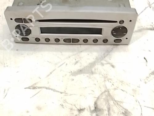 Used Radio Radio 37592369 37592369