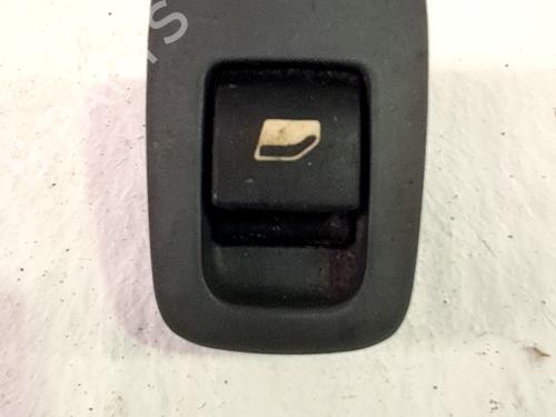 right-front-window-switch-citroen-c5-ii-rc_-2004-2005-2006-2007-2008-33767733 main image