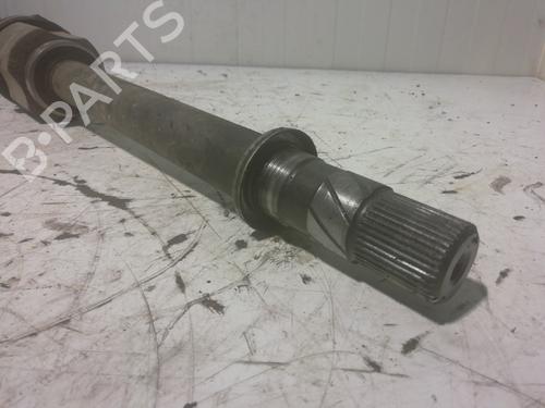 Right front driveshaft RENAULT MEGANE II Saloon (LM0/1_) 1.9 dCi (LM0G, LM1G, LM2C) | BP28337133M39 