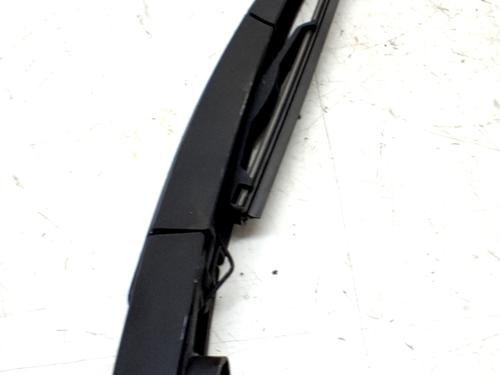 Used Rear windshield wiper arm RENAULT CAPTUR II (HF_) E-TECH 160 (158 hp) 31700863