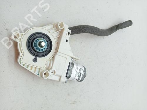 Rudehejsemotor bagstkærm venstre SKODA YETI (5L) 1.2 TSI (105 hp) 23352907