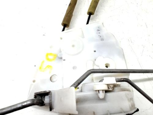 Używane Zamek drzwi przednich lewych MAZDA 3 (BL) 2.2 MZR CD (BL10) (150 hp) 30722808