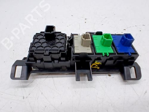 Switch RENAULT TWINGO III (BCM_, BCA_) 1.0 SCe 65 (BCMJ) | BP38264323I30 - Image 3