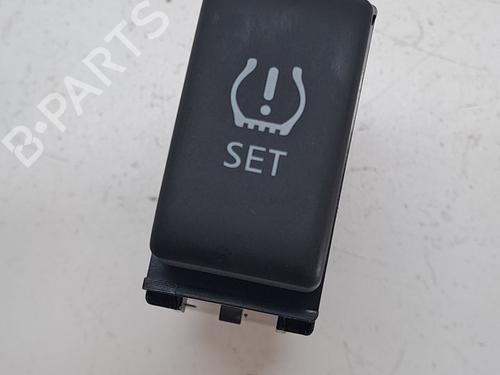 Used Electronic module NISSAN MICRA IV (K13K, K13KK) 1.2 (80 hp) 27462824