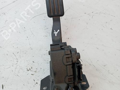 Used Pedal DACIA SANDERO 1.2 16V (75 hp) 23340429