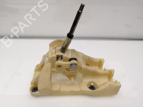 Used Gear lever KIA CEE'D (JD) 1.6 CRDi 128 (128 hp) 23385493