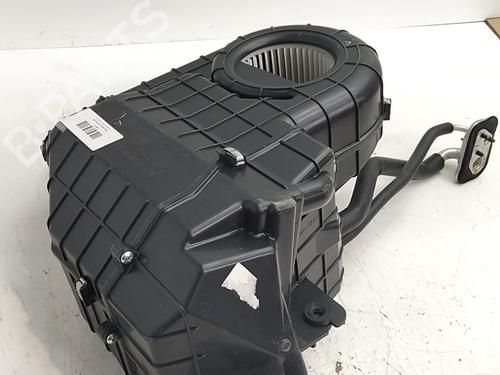 Heater blower motor MAHINDRA XUV500 2.2 CRDe | BP38591802M62 - Image 4