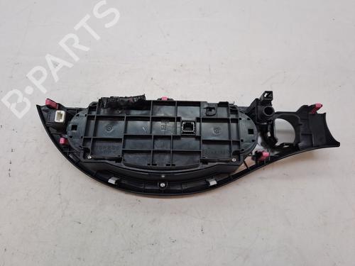 Climate control TOYOTA YARIS (_P13_) 1.5 Hybrid (NHP130_, NHP130) | BP23358377I5 