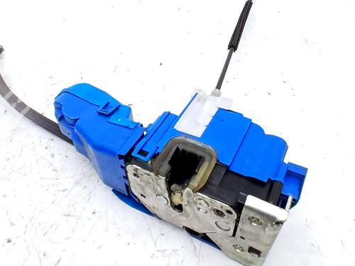 front-left-lock-fiat-500l-351_-352_-2012-37272817 main image