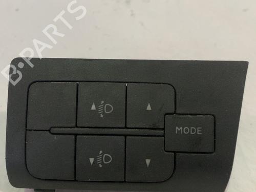 Used Headlight switch Headlight switch FIAT DUCATO Van (250_) 120 Multijet 2,3 D (120 hp) 33769038 33769038