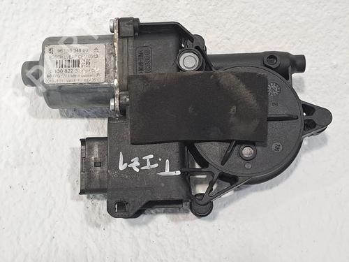 Rudehejsemotor bagstkærm venstre PEUGEOT 308 I (4A_, 4C_) 1.6 HDi (109 hp) 24239870