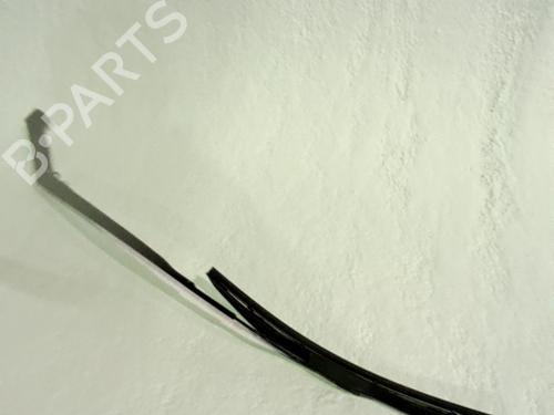 Front windshield wiper arm KIA RIO IV (YB, SC, FB) 1.0 T-GDI 120 Eco-Dynamics+ | BP29992415C143