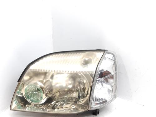 Venstre forlygte NISSAN X-TRAIL I (T30) 2.5 4x4 (165 hp) 32256837
