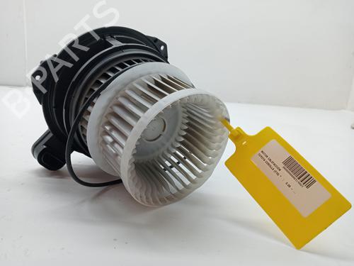 Used Heater blower motor TOYOTA COROLLA Saloon (_E21_) 1.8 VVTi Hybrid (ZWE211) (122 hp) 23342324