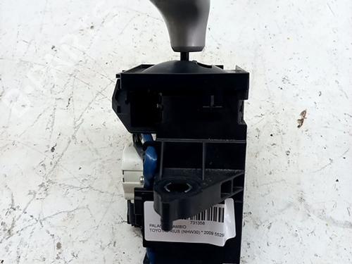 Used Gear lever TOYOTA YARIS (_P9_) 1.8 VVTi (ZSP90_, ZSP90R) (133 hp) 29229071