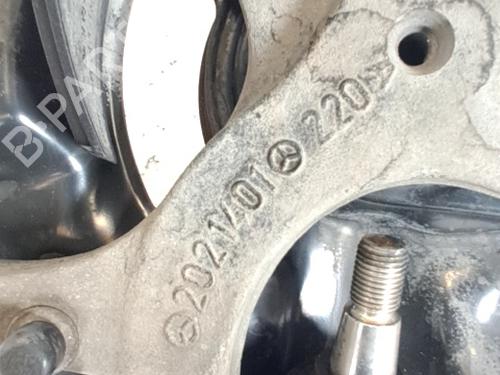 Left front steering knuckle MERCEDES-BENZ CLK (C208) CLK 200 (208.335) | BP29991933M25