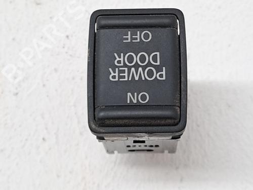 Used Electronic module NISSAN X-TRAIL III (T32_, T32R, T32RR) 1.6 dCi (T32) (130 hp) 25248992