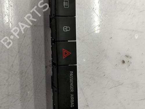 Advarselsbryter Advarselsbryter SKODA FABIA III (NJ3) 1.0 TSI (95 hp) 33767056 33767056