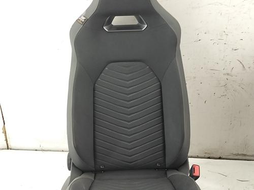 Used Right front seat Right front seat 39557844 39557844