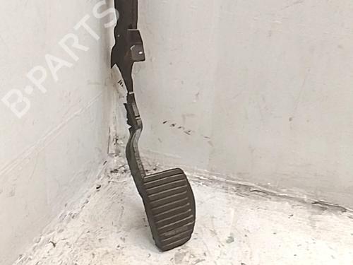 Pedal travão Pedal travão PEUGEOT PARTNER Tepee 1.6 HDi 75 (16V) (75 hp) 36257874 36257874