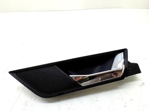 Used Front right interior door handle SKODA FABIA III (NJ3) 1.0 (75 hp) 30920409