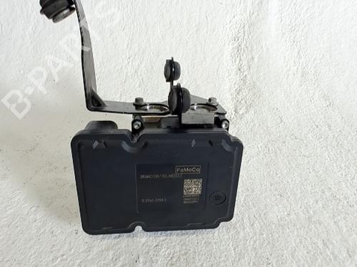 Used ABS pump FORD KUGA II (DM2) 2.0 TDCi (150 hp) 30477932
