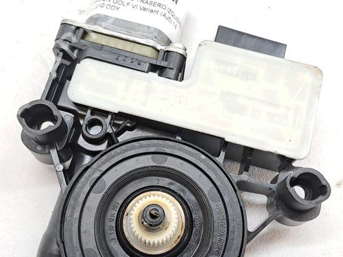 Used Left rear window motor VW GOLF VII (5G1, BQ1, BE1, BE2) 1.6 TDI (115 hp) 29301856