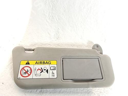 Used Right sun visor TOYOTA YARIS (_P13_) 1.5 Hybrid (NHP130_, NHP130) (101 hp) 30921347