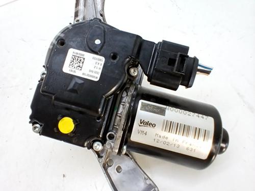 Used Front wiper motor FORD KUGA I 2.0 TDCi (140 hp) 29991764