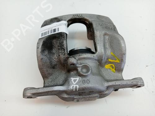 Used Right front brake caliper MERCEDES-BENZ CLA Coupe (C117) CLA 200 CDI / d (117.308) (136 hp) 23286679