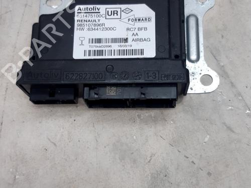 electronic-module-renault-megane-iv-hatchback-b9amn_-2015-36258046 main image