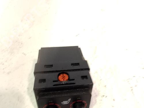 Used Switch LEXUS RX (_U3_) 400h AWD (MHU38_, MHU38R) (272 hp) 31701241