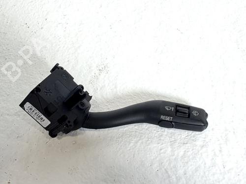 Commodo Essuie Glace / Phare AUDI A4 B7 (8EC) 1.9 TDI (116 hp) 30921172