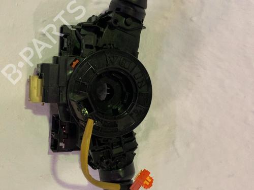 Used Steering column stalk Steering column stalk TOYOTA YARIS (_P9_) 1.4 D-4D (NLP90_, NLP90R) (90 hp) 35967922 35967922