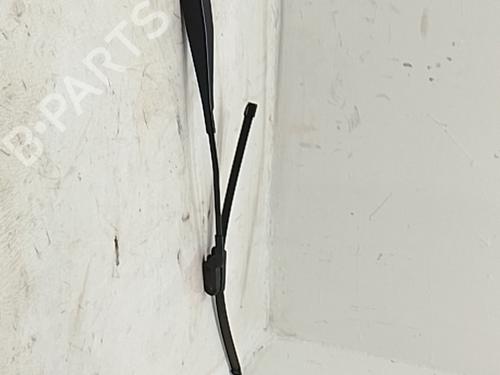 front-windshield-wiper-arm-jeep-renegade-suv-bu-b1-bv-2014-38418966 main image