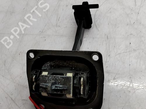 hingedoor-check-strap-opel-insignia-b-grand-sport-z18-2017-32696531 main image