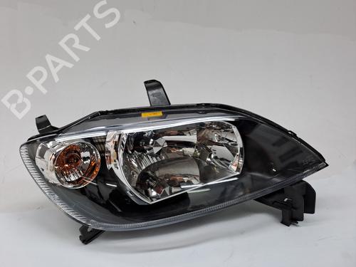 Used Right headlight MAZDA 2 (DY) 1.4 CD (68 hp) 23975822